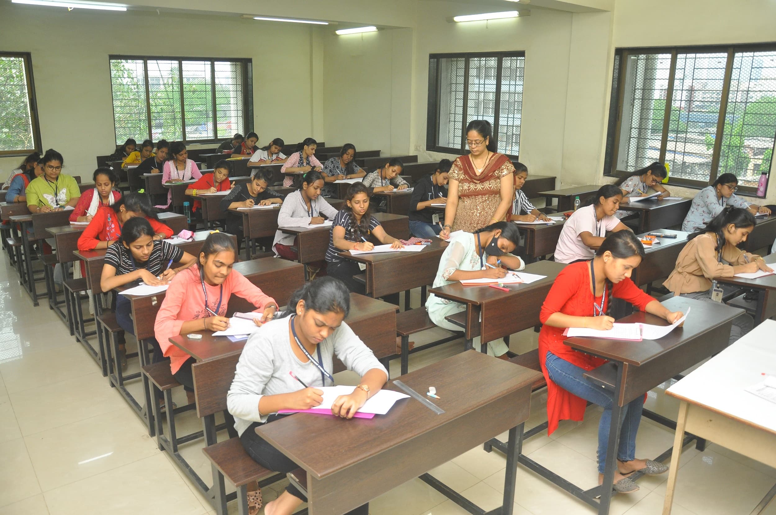 Amar Shaheed Hemu Kalani Yadgar Mandal (ASHKYM) Class-Room photo 7